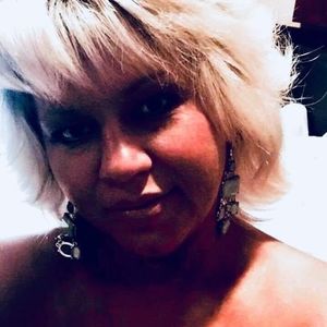 Meet your Posher, Marie